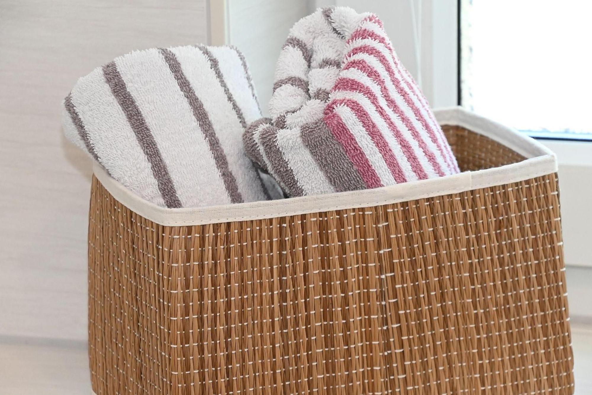 Haus-Karin-Ferienwohnung-2 Busum Ngoại thất bức ảnh